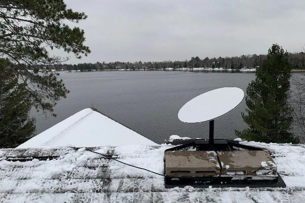 دیش استارلینک چیست؟+ بررسی انواع دیش استارلینک و اینترنت ماهواره ای 1 استارلینک